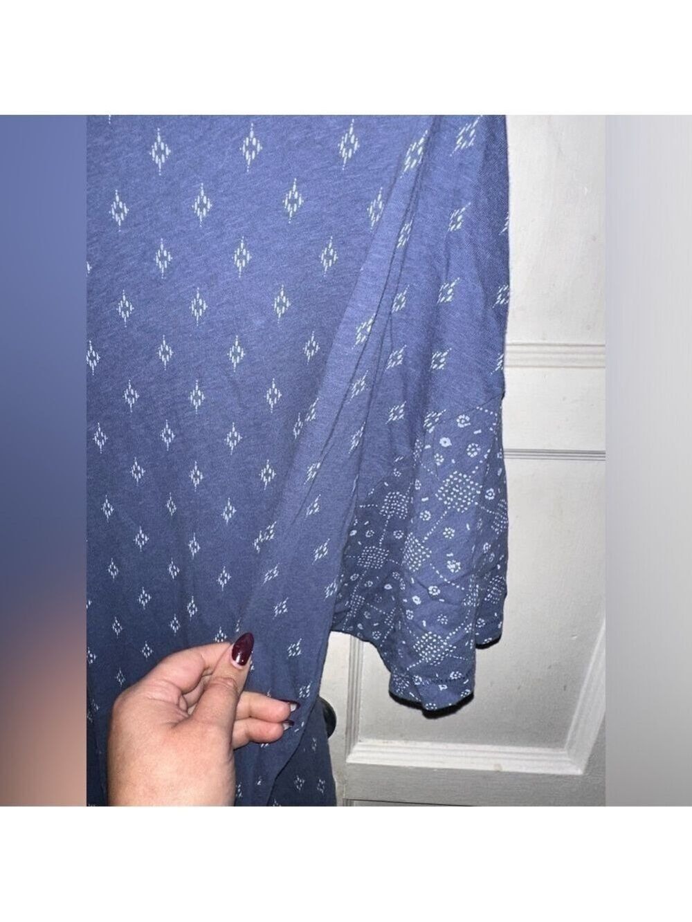 American Eagle AE Oversized Crew Neck True Tee - Picture 9 of 11